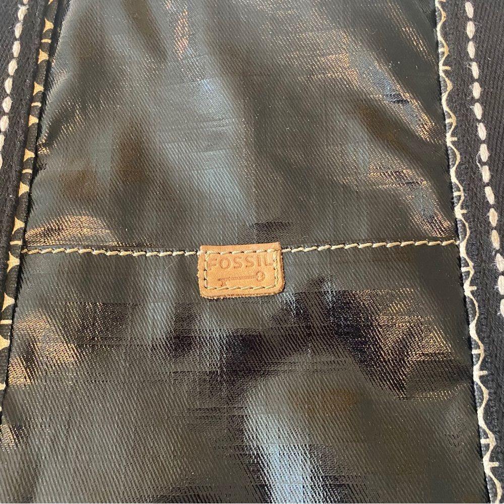 Fossil Extra Large Black Vinyl Tote. Cool Retro Look w/tons of storage! - Picture 3 of 7